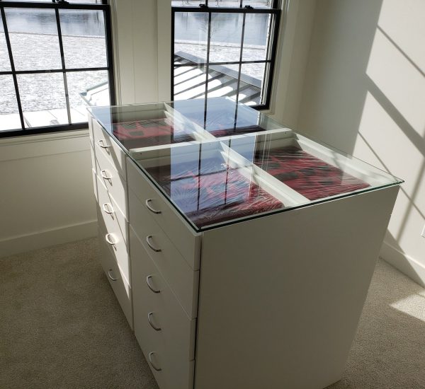 Closet Island Top - Clear Glass